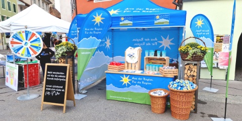 Info-Stand «Aus der Region. Für die Region.»