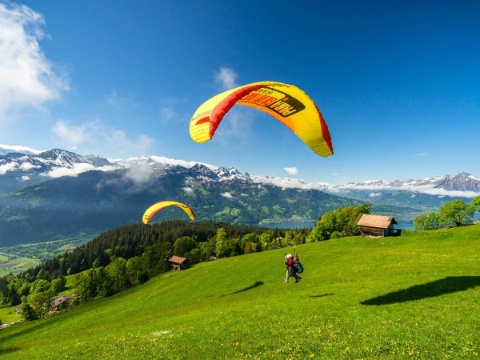 4:3 Paragliding Interlaken