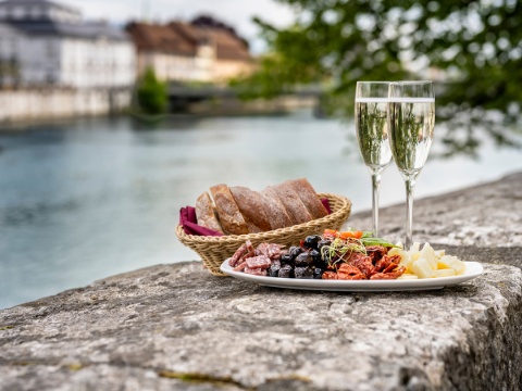 1200x900_Cafébar-Barock-Solothurn-Apero