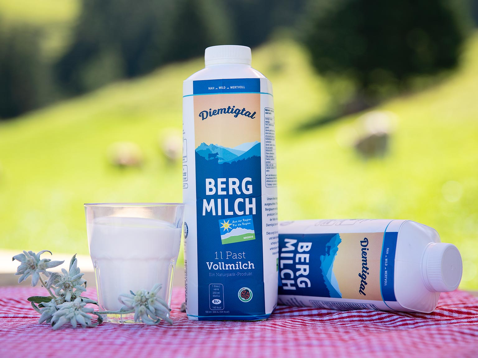 Teaser Bergmilch Milchbeutel